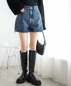 デニム中濃加工　モデル:161cm M着用