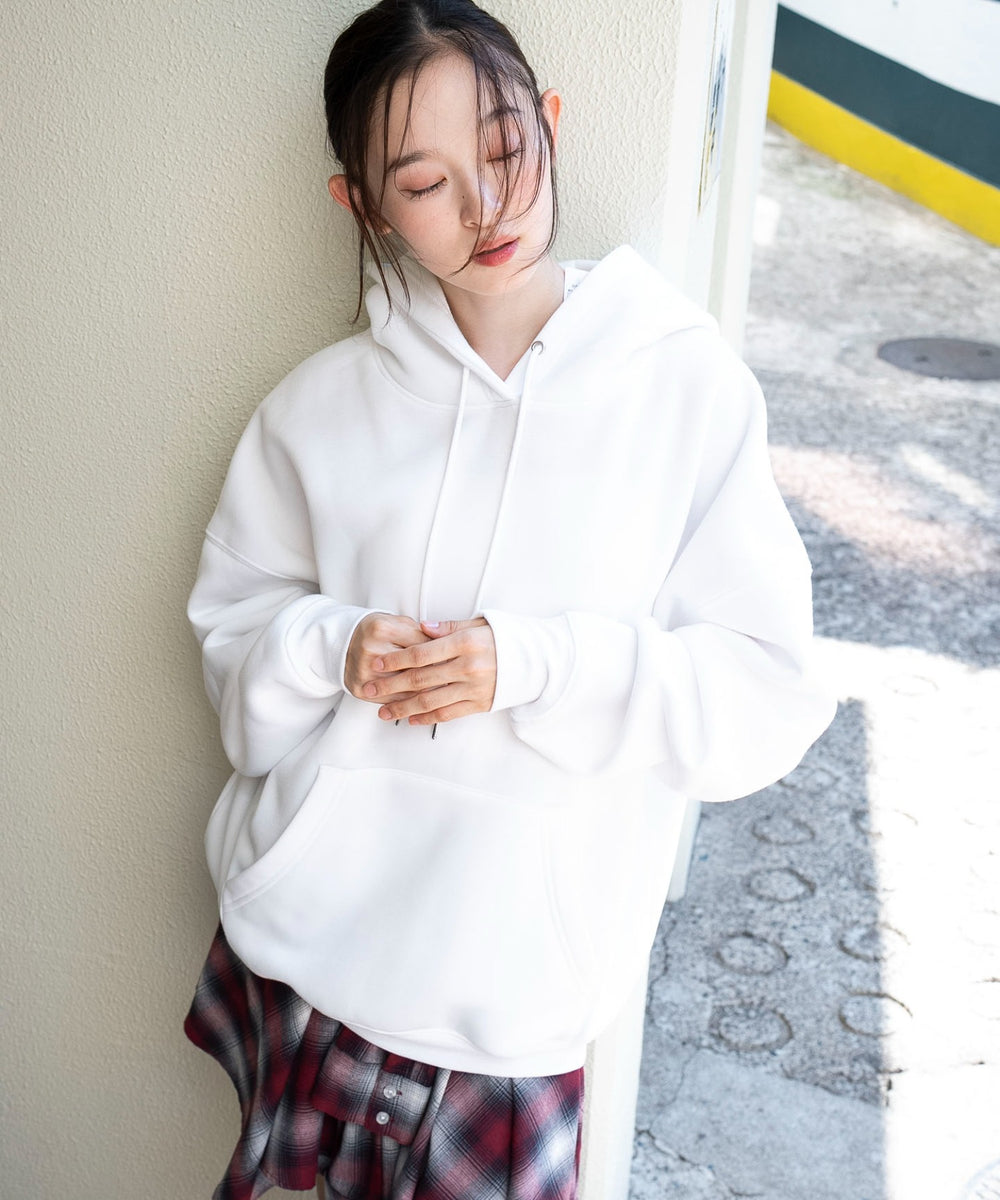 ホワイト　163cm M着用