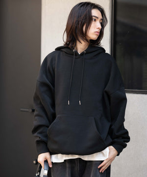 ブラック モデル：175cm L着用