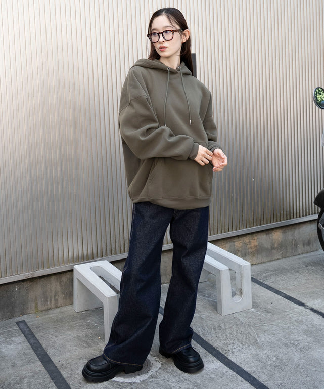 カーキ　163cm M着用