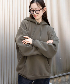 カーキ　163cm M着用