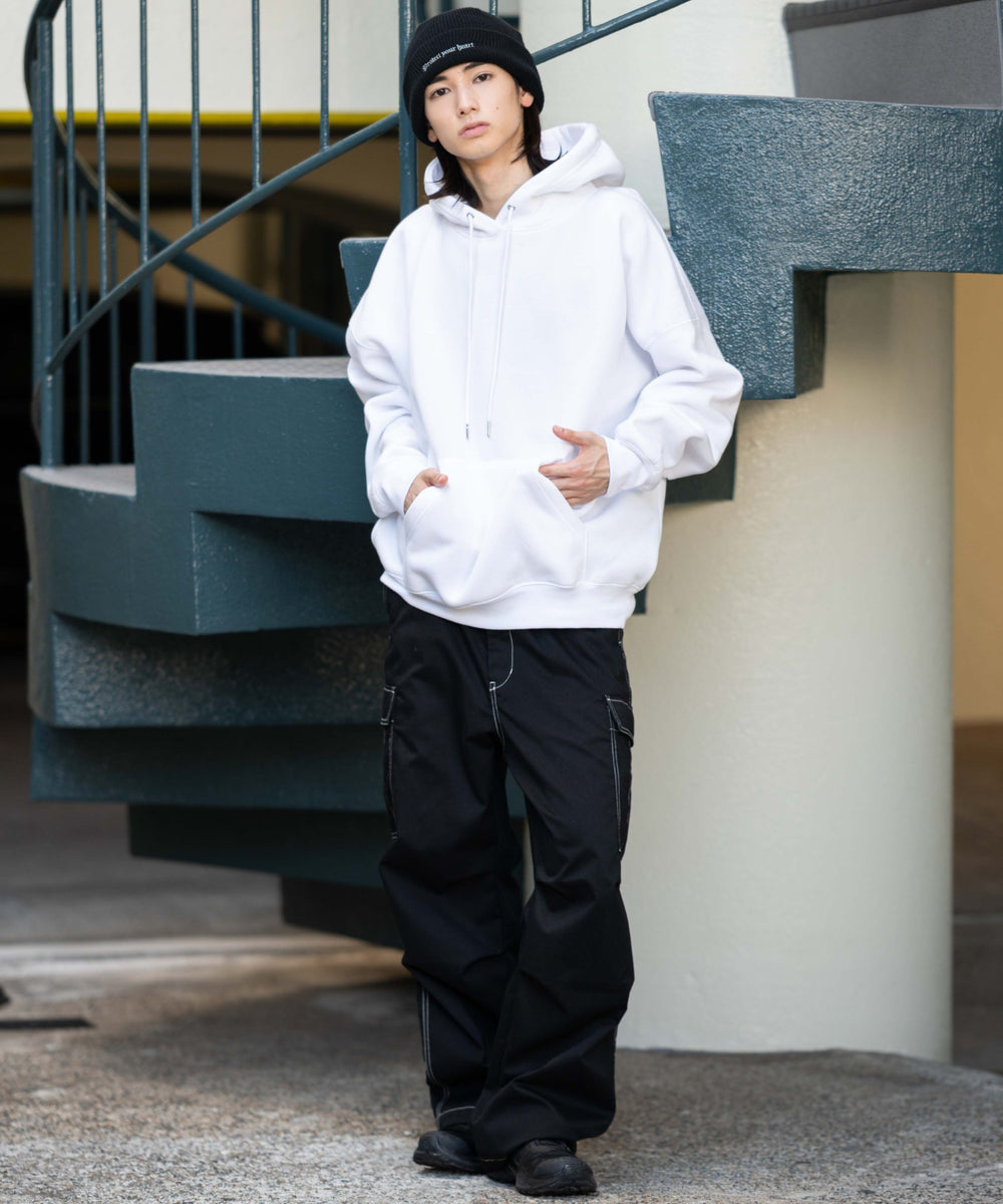 ホワイト モデル：175cm L着用