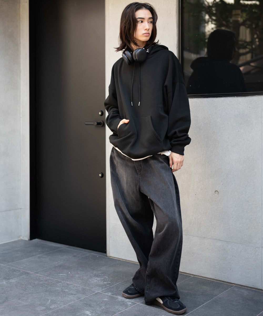 ブラック モデル：175cm L着用