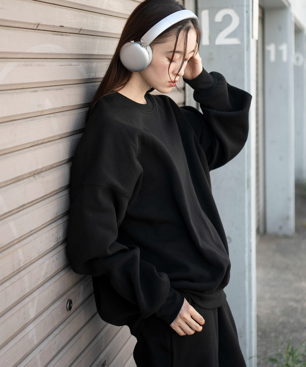 ブラック　モデル：163cm M着用