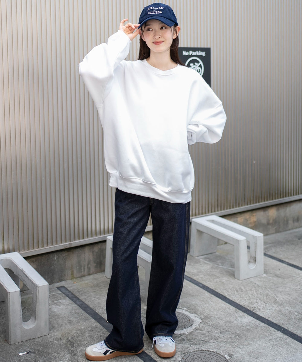 ホワイト　モデル：163cm M着用