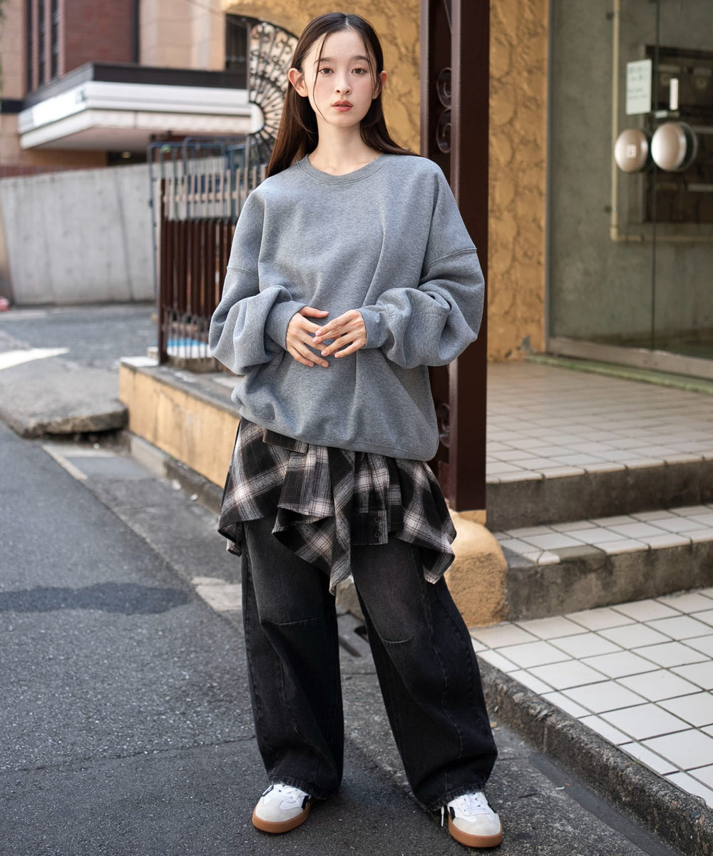 グレーソノタ　モデル：163cm M着用