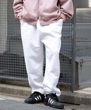 ホワイト モデル：175cm L着用