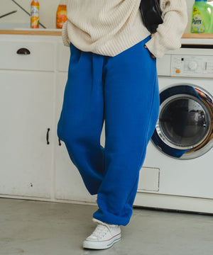 ブルー モデル：162cm M着用