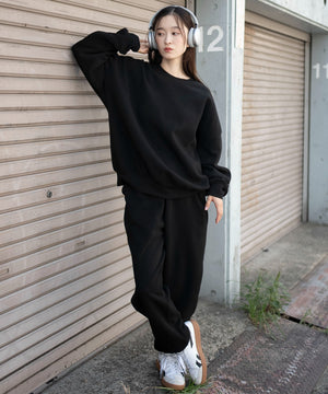 ブラック　モデル：163cm M着用