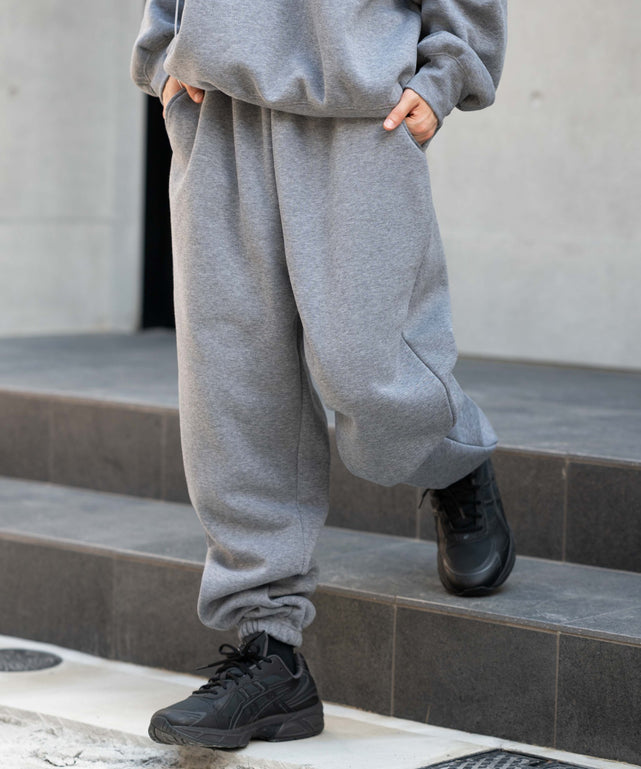 グレーソノタ モデル：175cm L着用