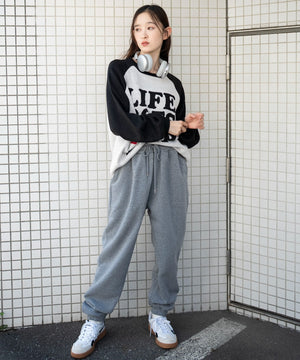 グレーソノタ　モデル：163cm M着用