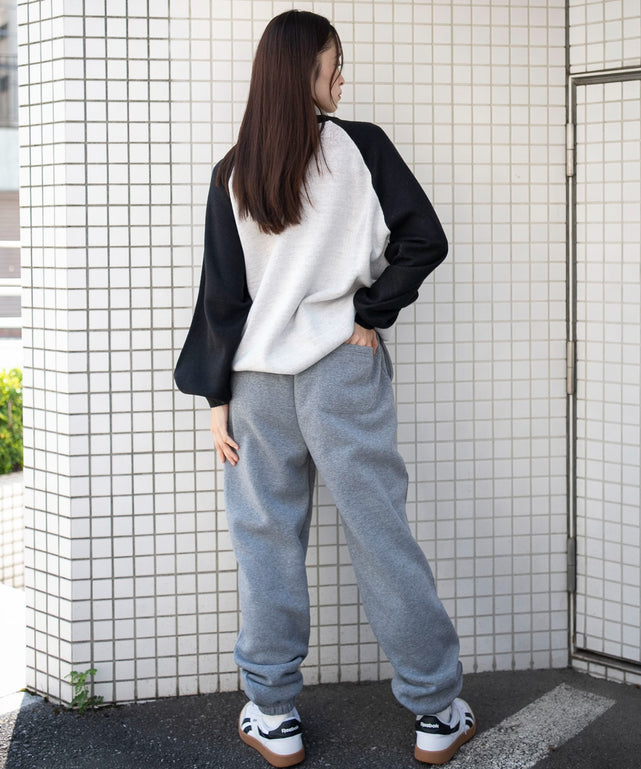 グレーソノタ　モデル：163cm M着用