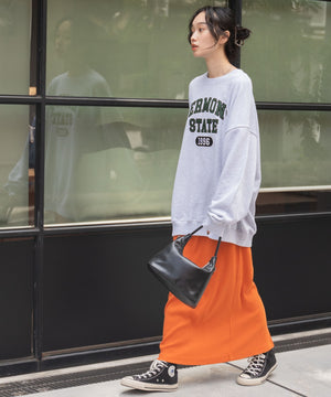 グレー モデル：161cm L着用