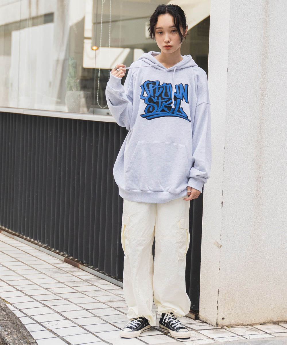 グレー モデル：161cm L着用