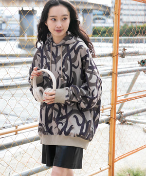 柄3 モデル：161cm L着用