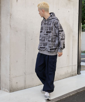 柄8 モデル：178cm L着用