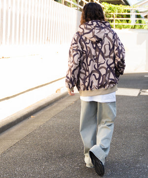 柄3 モデル：174cm L着用