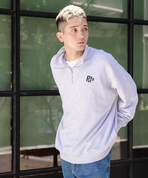 グレー モデル：178cm L着用