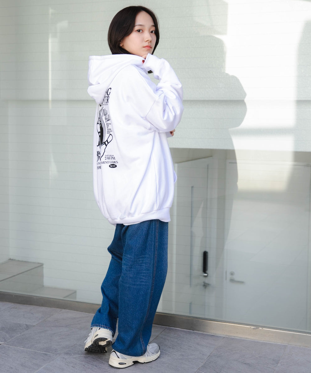 ホワイト モデル：157cm L着用