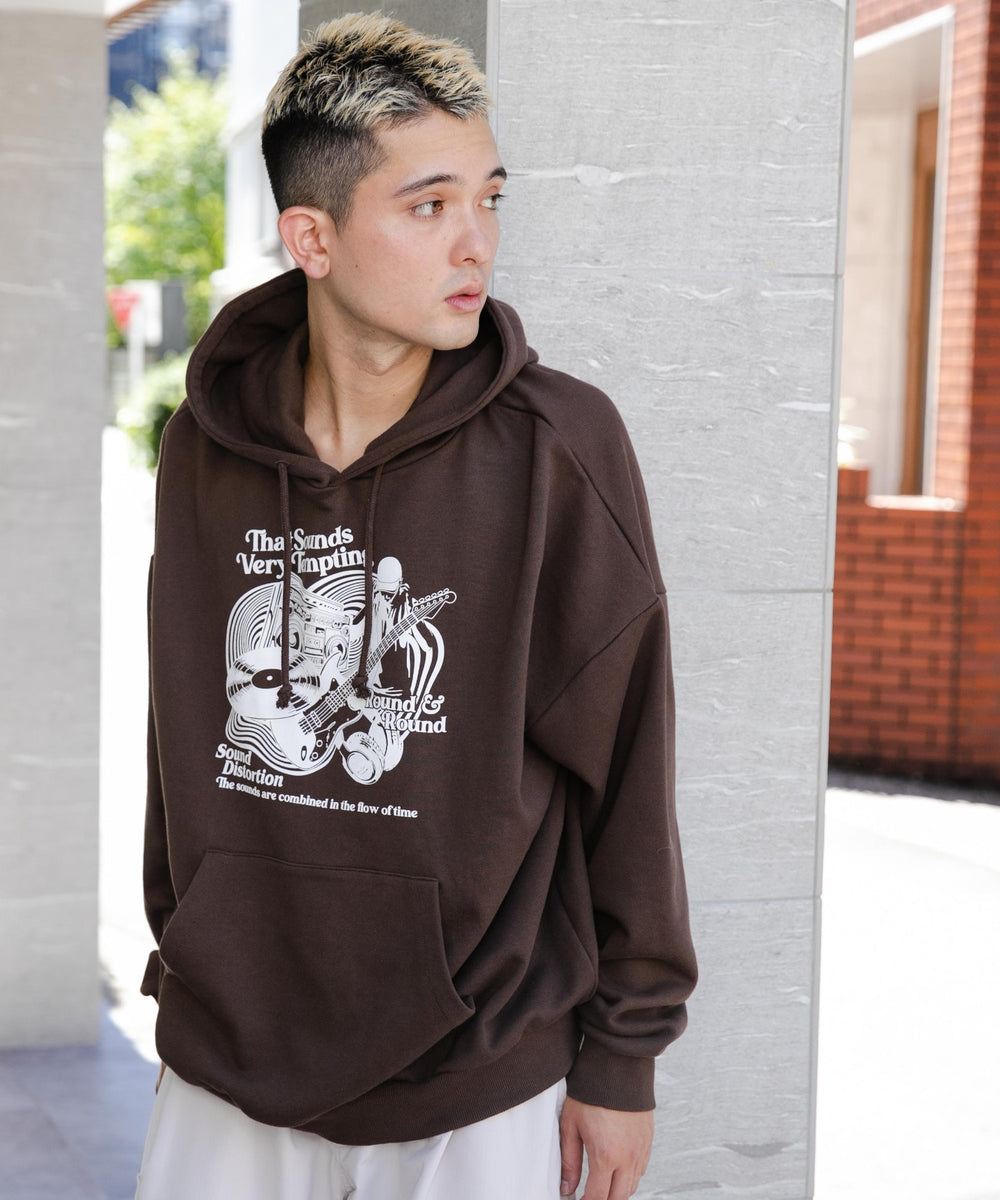 ブラウン モデル：178cm L着用