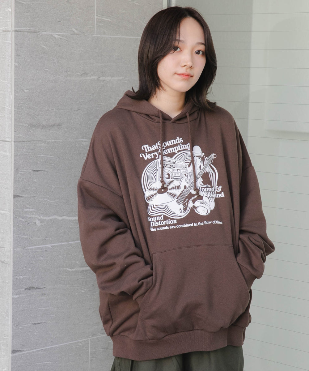 ブラウン モデル：157cm L着用