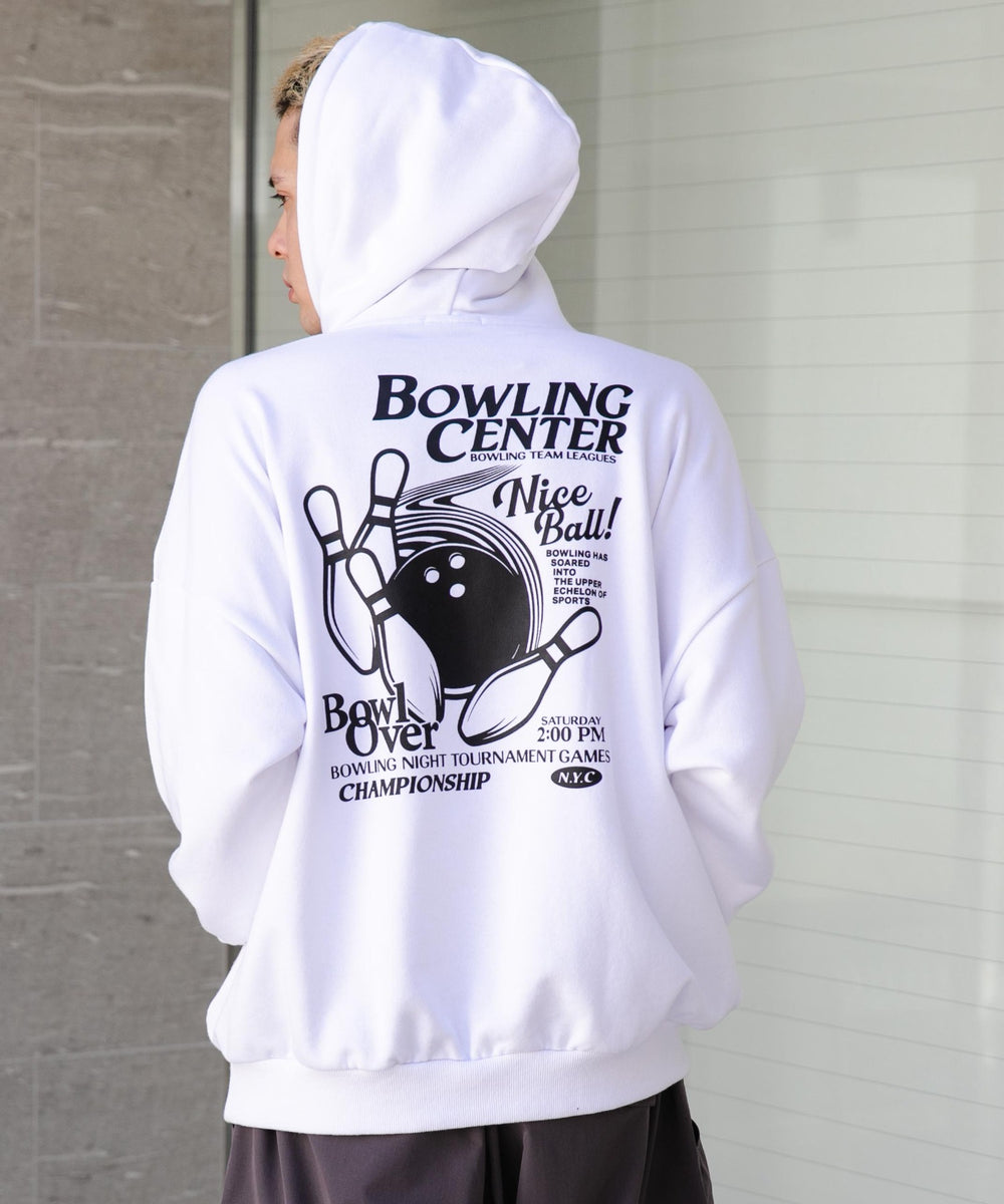 ホワイト モデル：178cm L着用