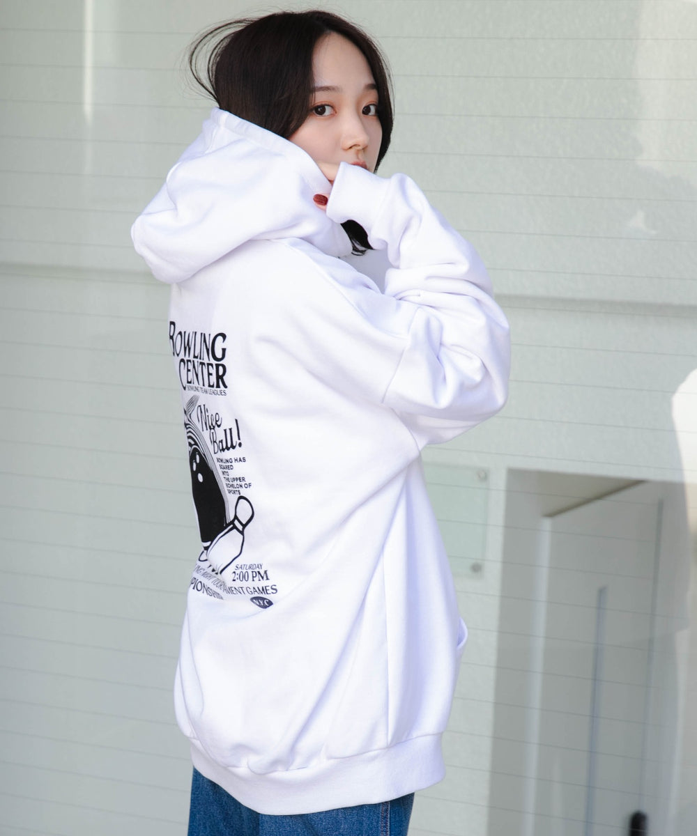 ホワイト モデル：157cm L着用