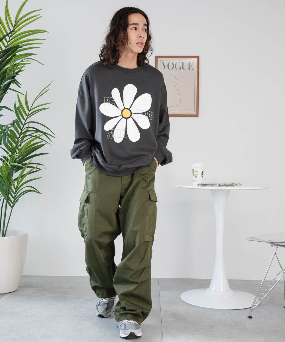 柄51 モデル：174cm L着用