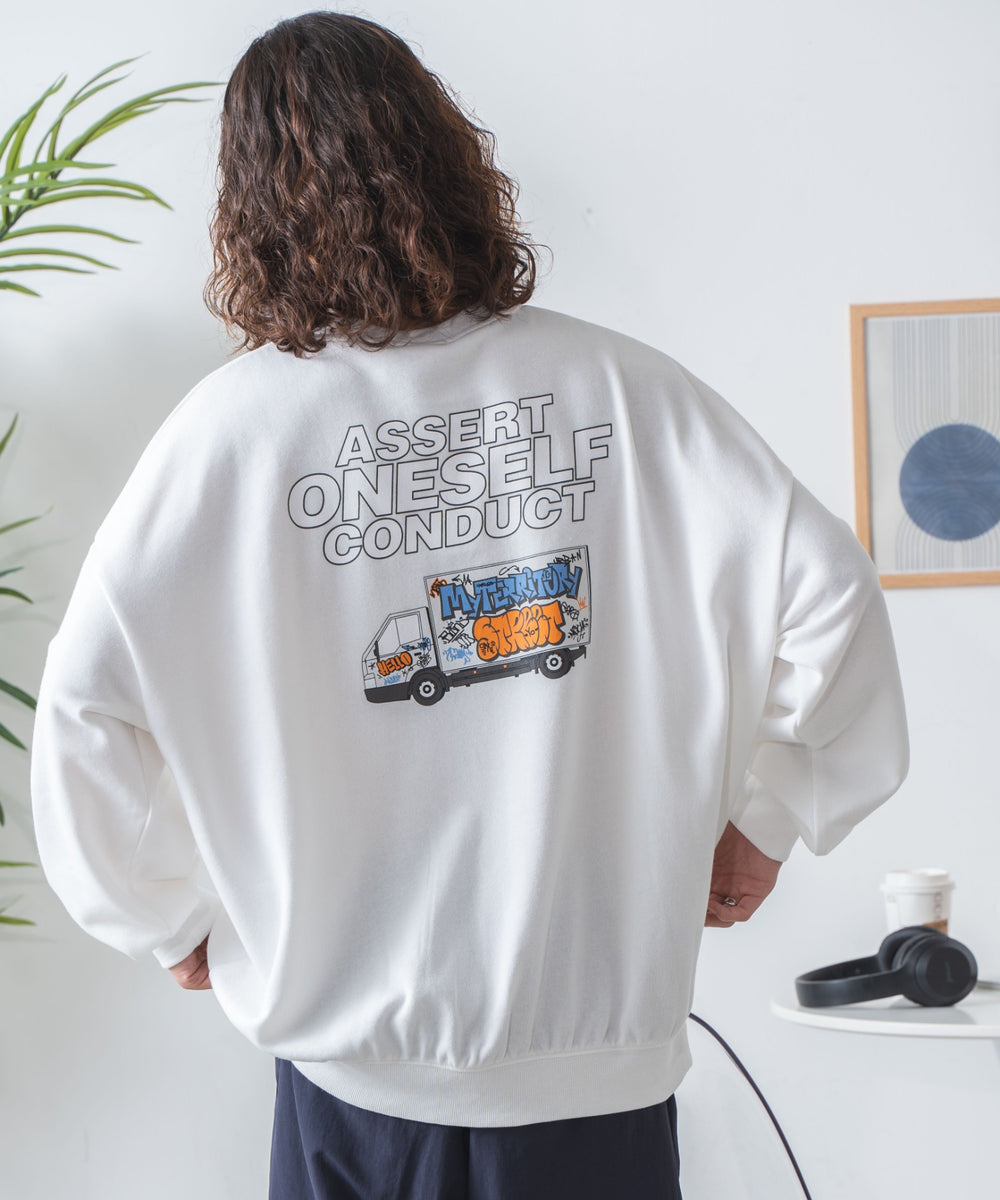 柄７ モデル：174cm L着用