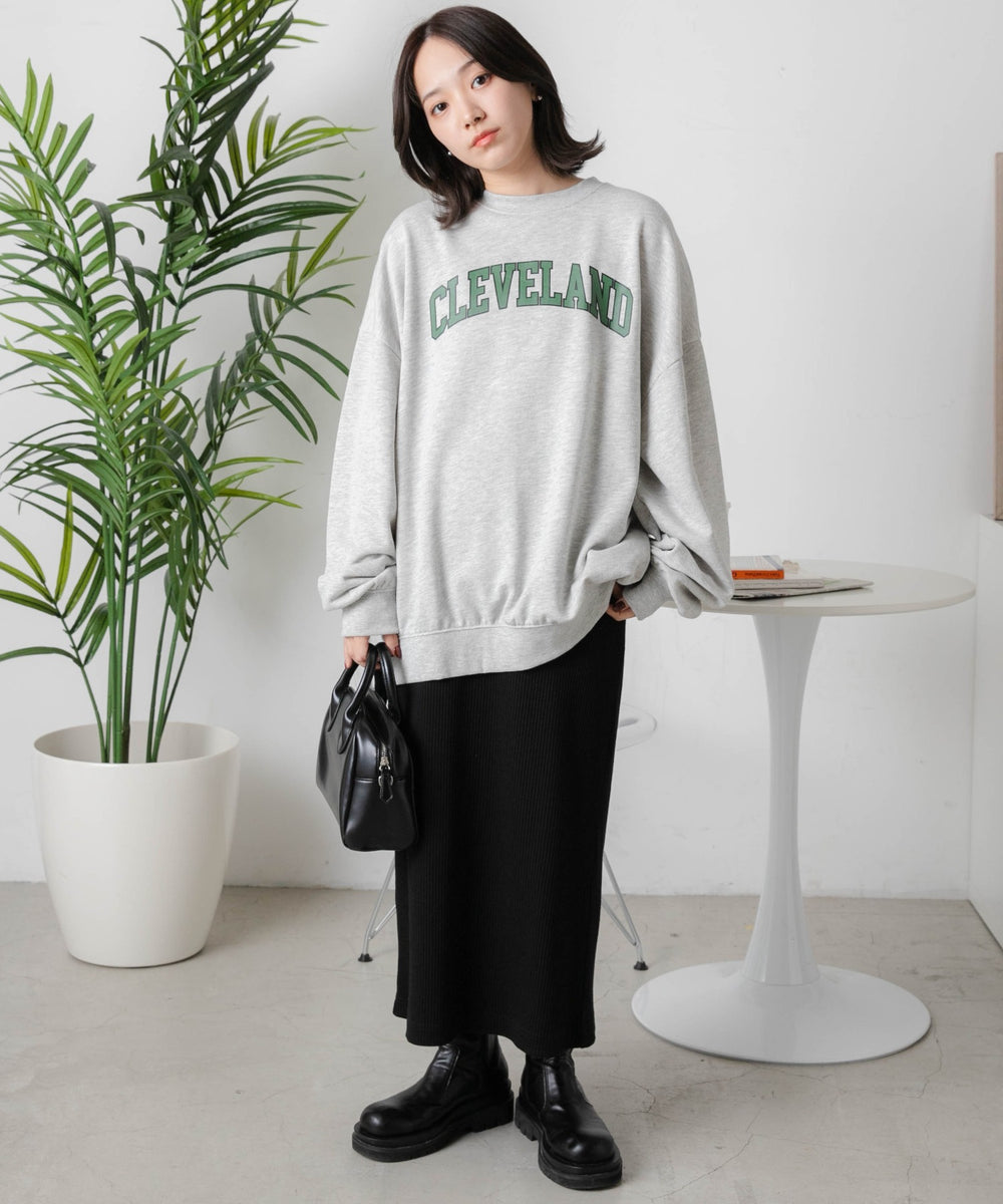 柄11 モデル：157cm L着用