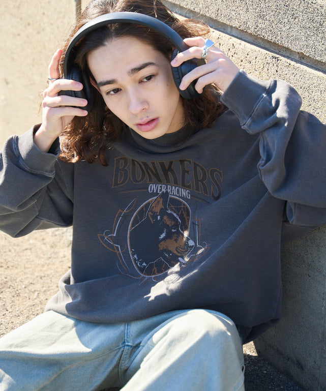 柄5 モデル：174㎝ L着用