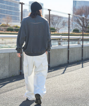 柄6 モデル：174㎝ L着用