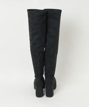 ニーハイブーツ