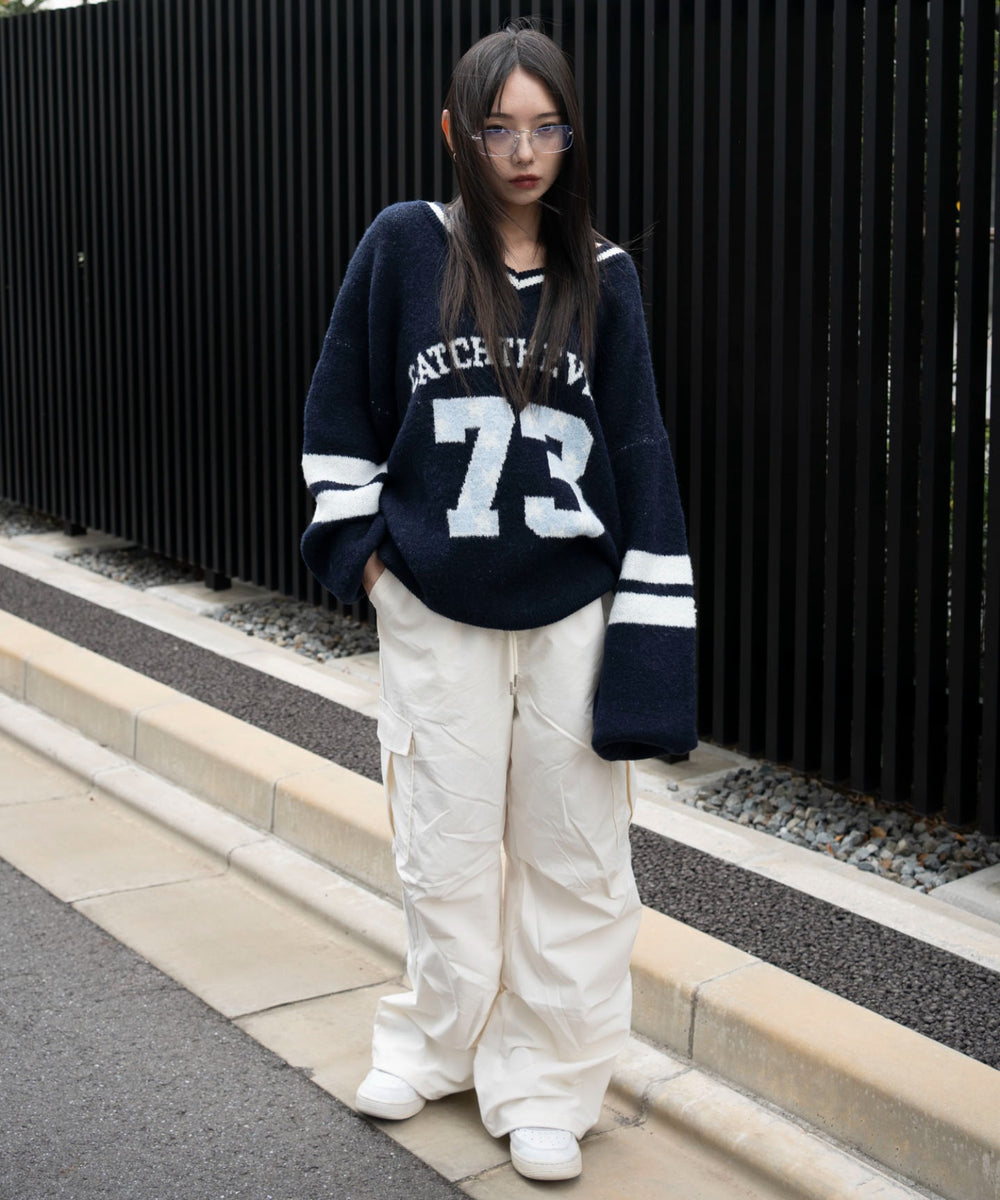 オフホワイト　モデル：159cm M着用