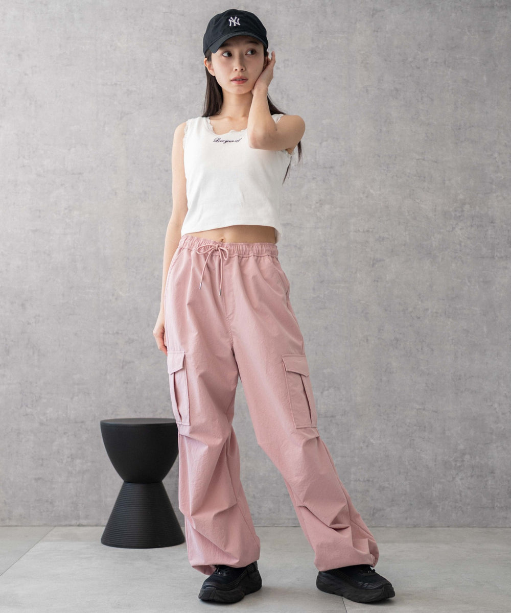 Lピンク　モデル:161cm M着用