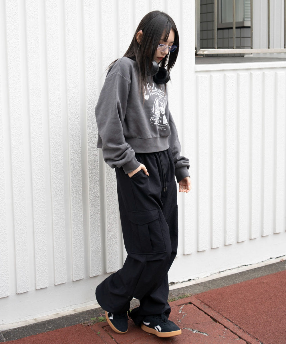 ブラック　モデル：159cm M着用