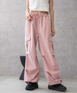 Lピンク　モデル:161cm M着用