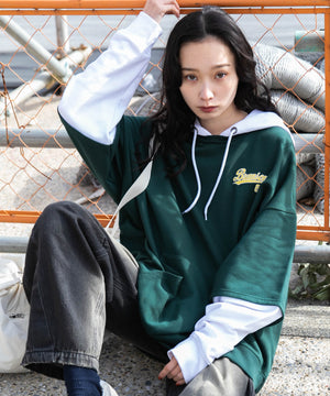 Dグリーン モデル：161cm L着用