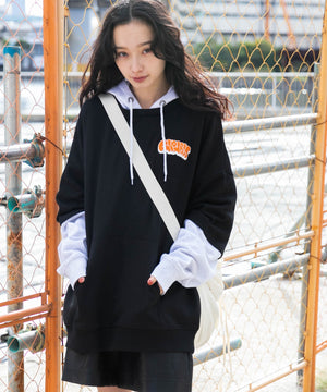 ブラック モデル：161cm L着用