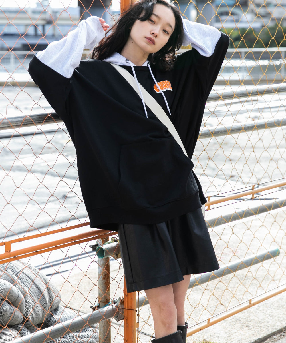 ブラック モデル：161cm L着用