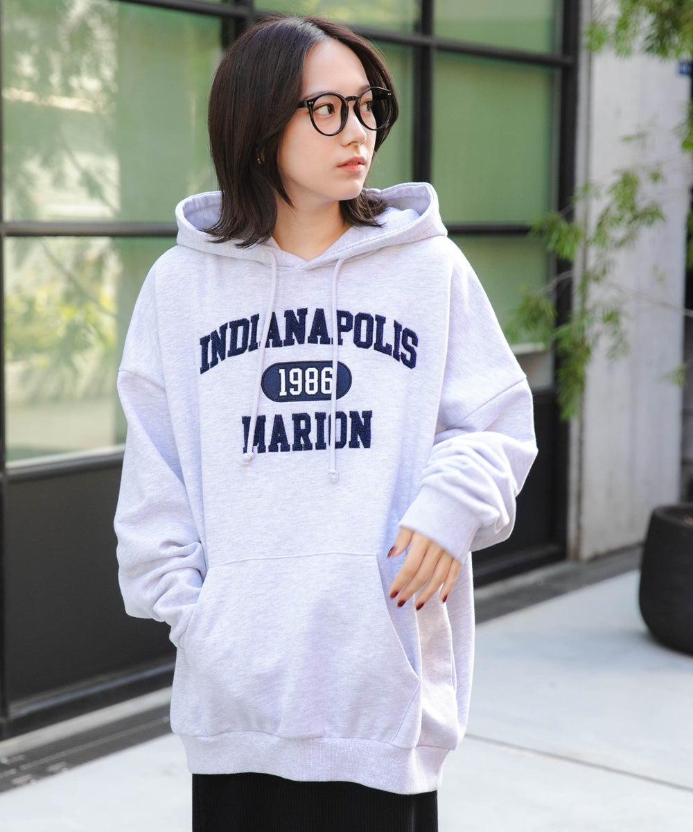 グレー モデル：157cm L着用