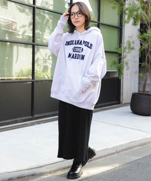 グレー モデル：157cm L着用