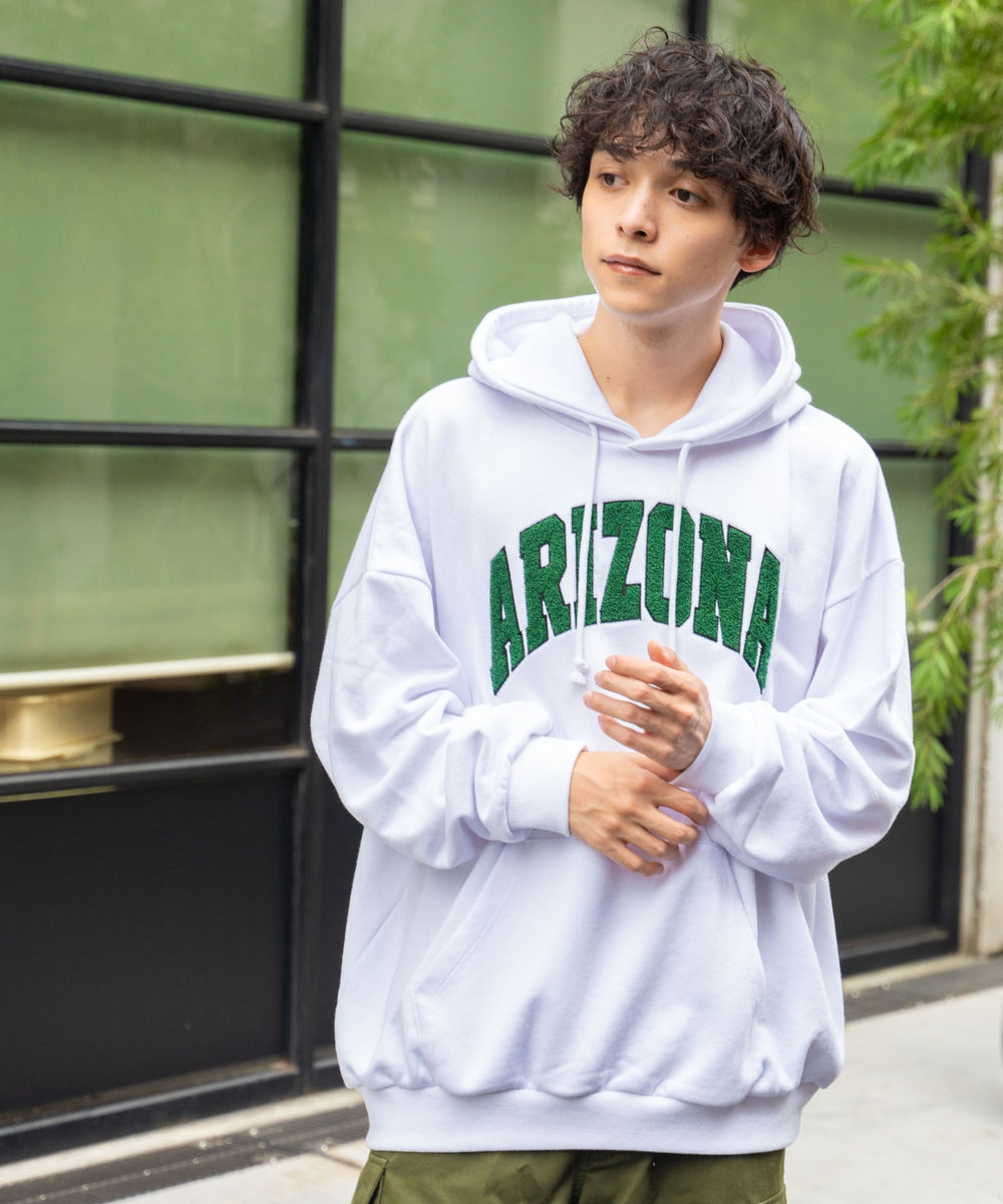 ホワイト モデル：175cm L着用