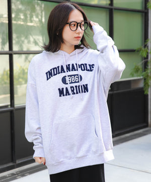 グレー モデル：157cm L着用