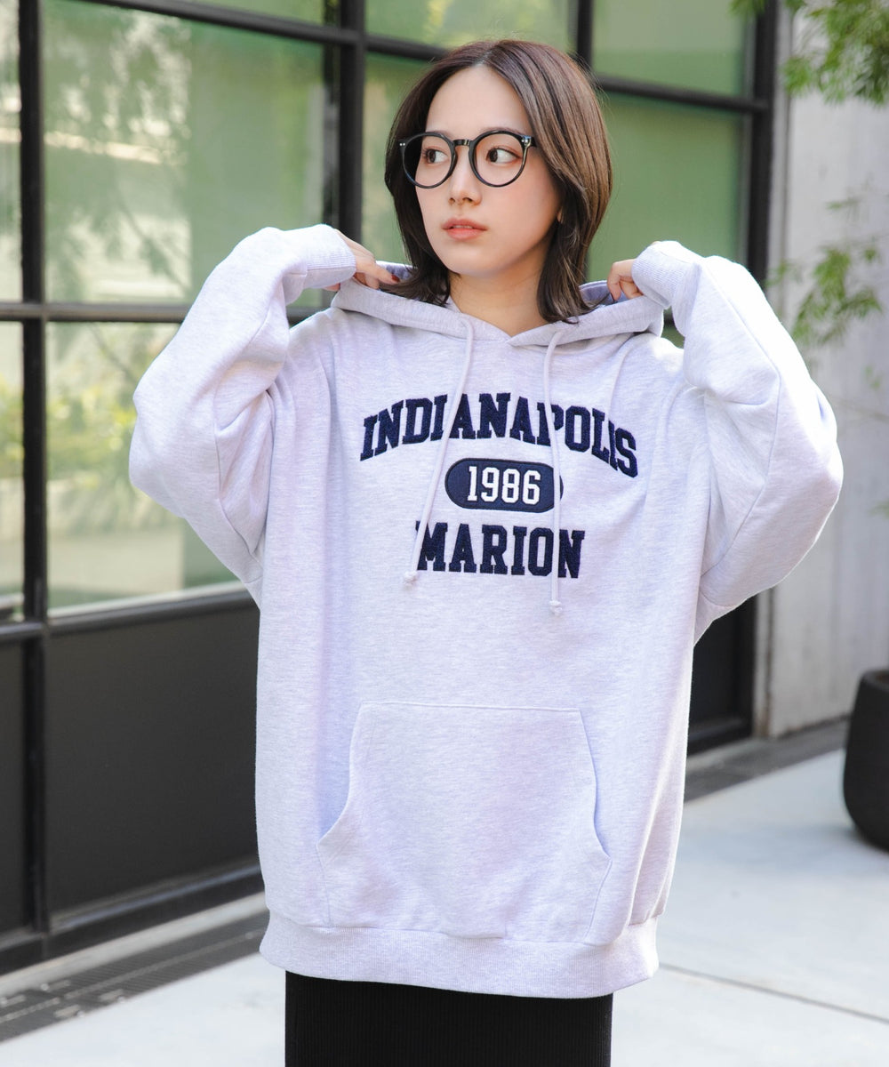 グレー モデル：157cm L着用