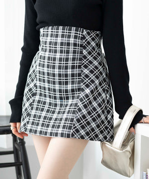 ブラック系チェック　モデル:163cm F着用