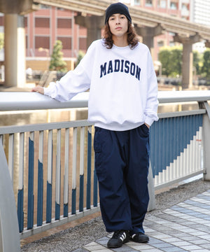 柄2 モデル：174cm L着用