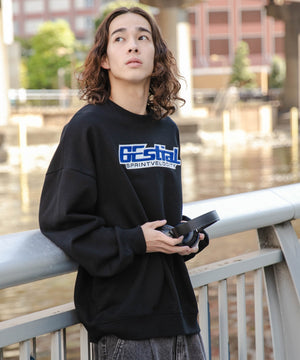 柄4 モデル：174cm L着用