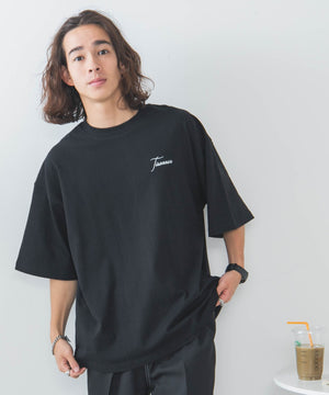 柄52 モデル：174cm L着用