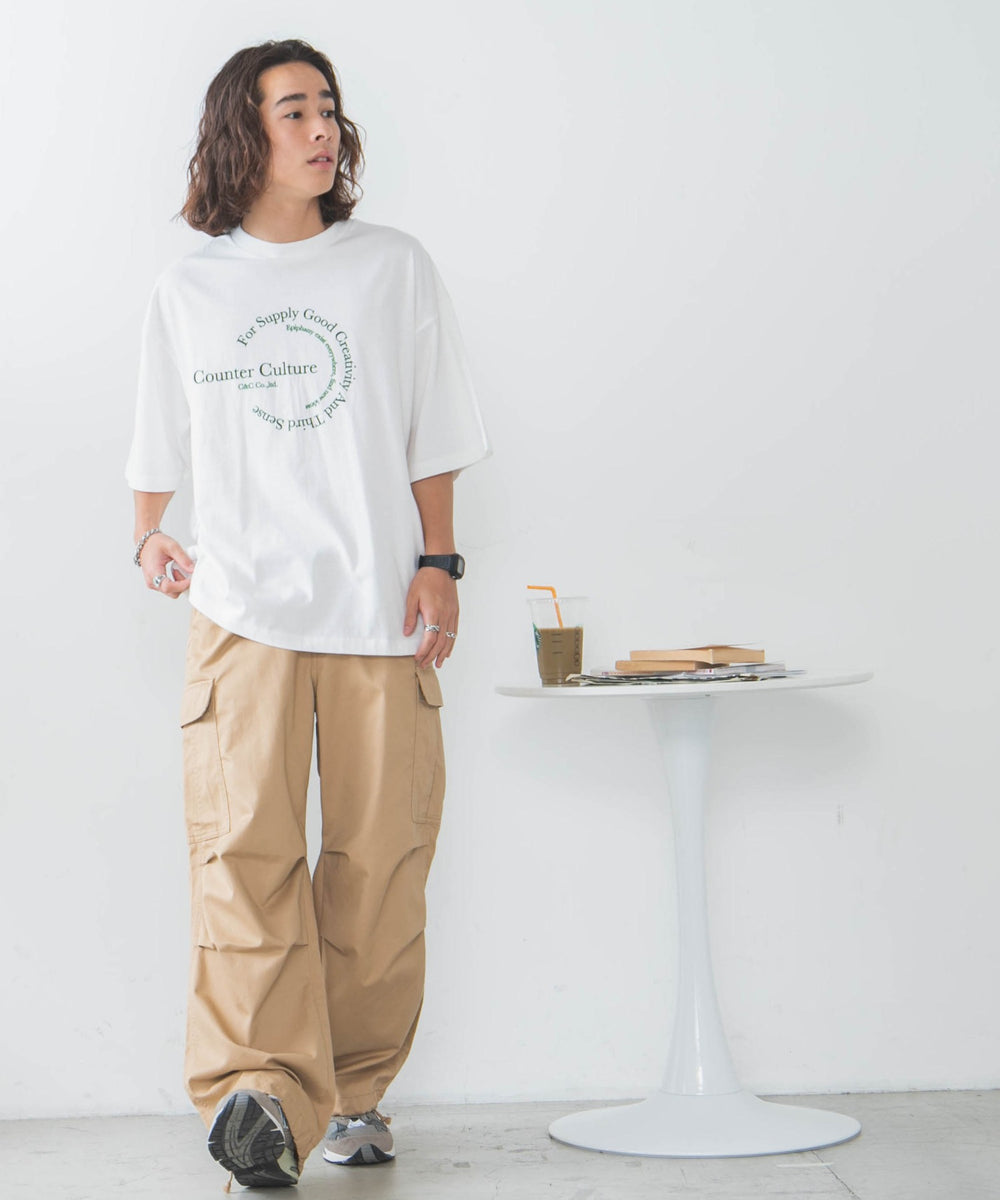 柄56 モデル：174cm L着用